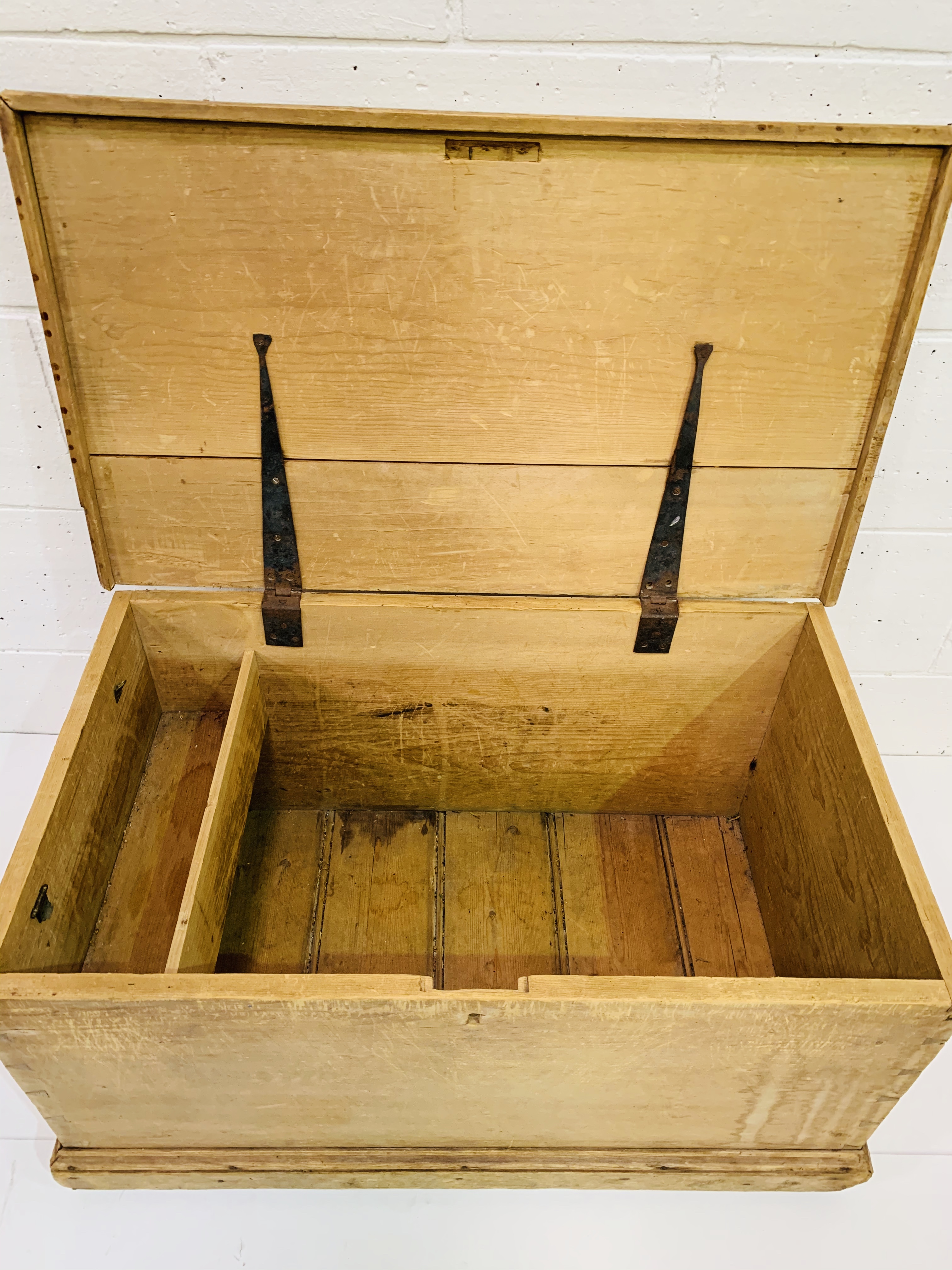 A pine chest with metal carry handles. - Image 2 of 3