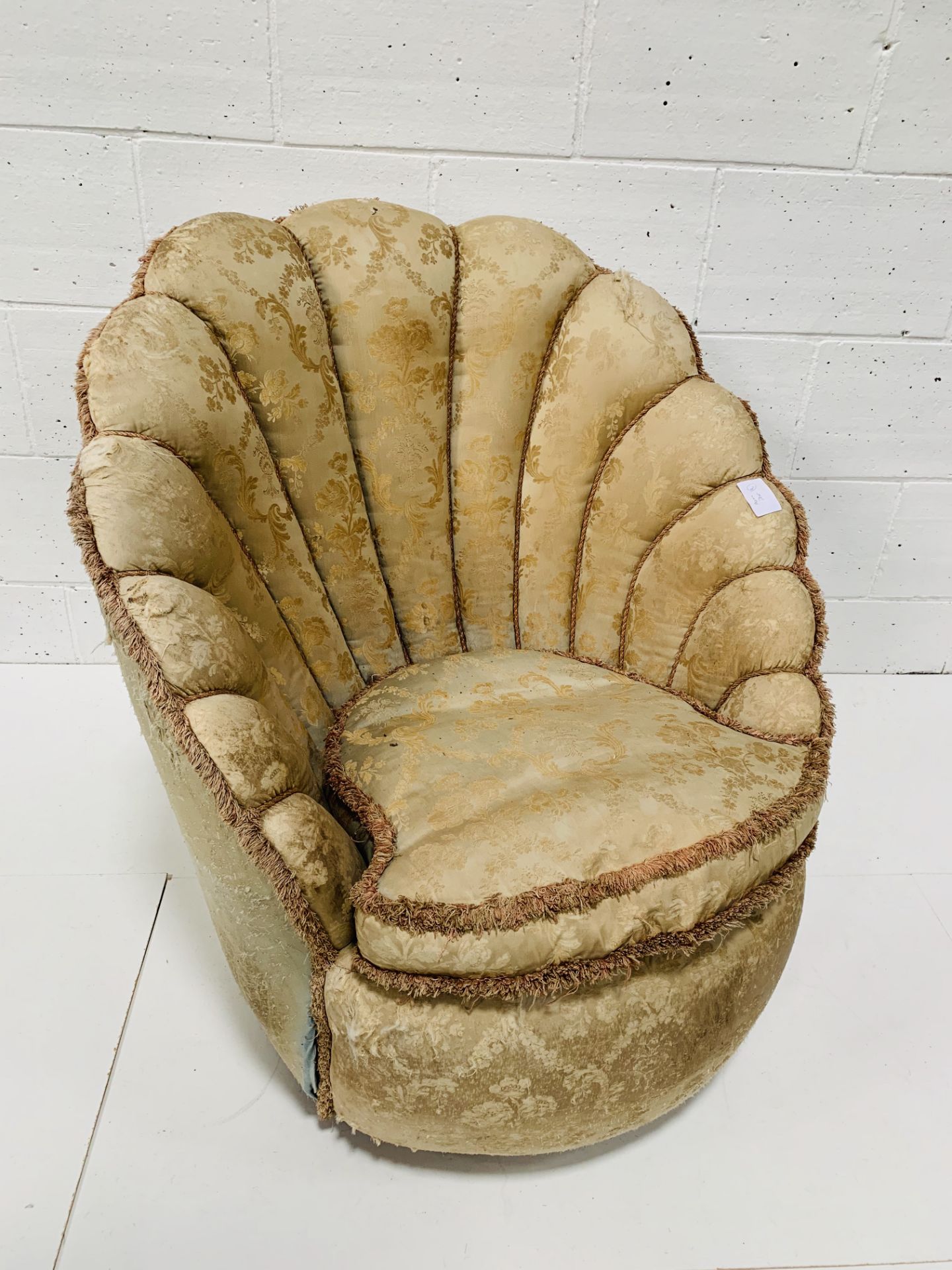 Upholstered shell shape armchair. - Image 2 of 2