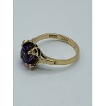 9ct gold ring set with an amethyst.