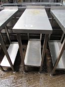 350mm stainess steel preparation table.