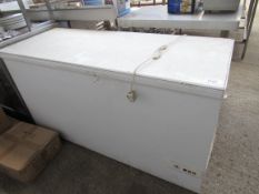 Large chest freezer, 156x82x63cms