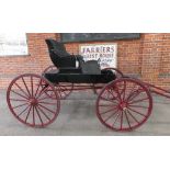 AMERICAN DOCTOR’S BUGGY circa 1900, to suit 14 to 14.2hh. Lot 15 can be viewed at the Reading Aucti