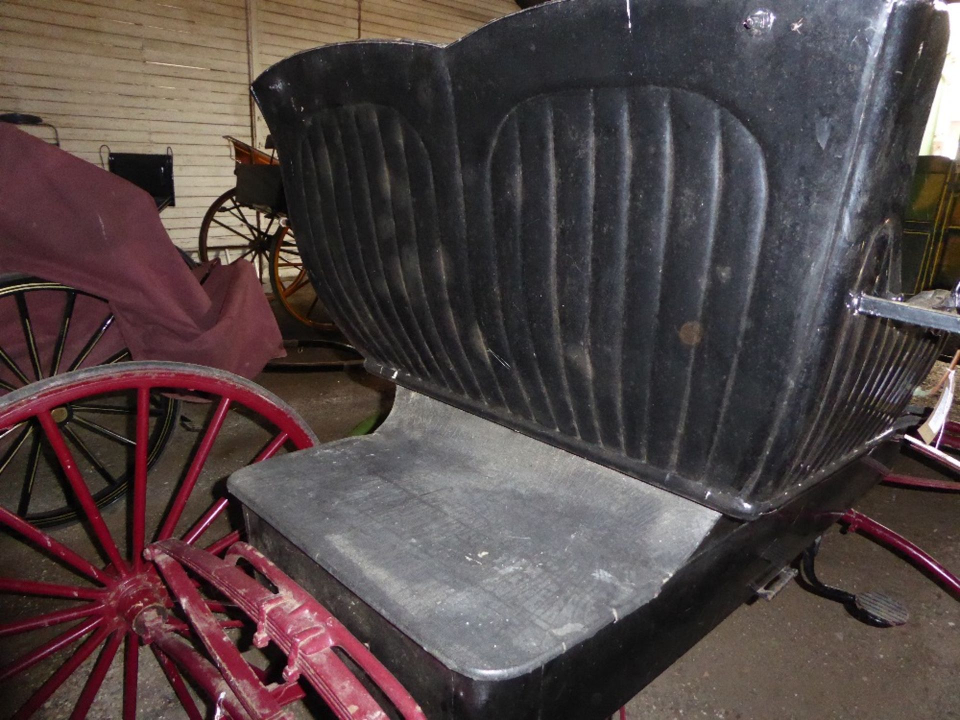 AMERICAN DOCTOR’S BUGGY circa 1900, to suit 14 to 14.2hh. Lot 15 can be viewed at the Reading Aucti - Image 23 of 23