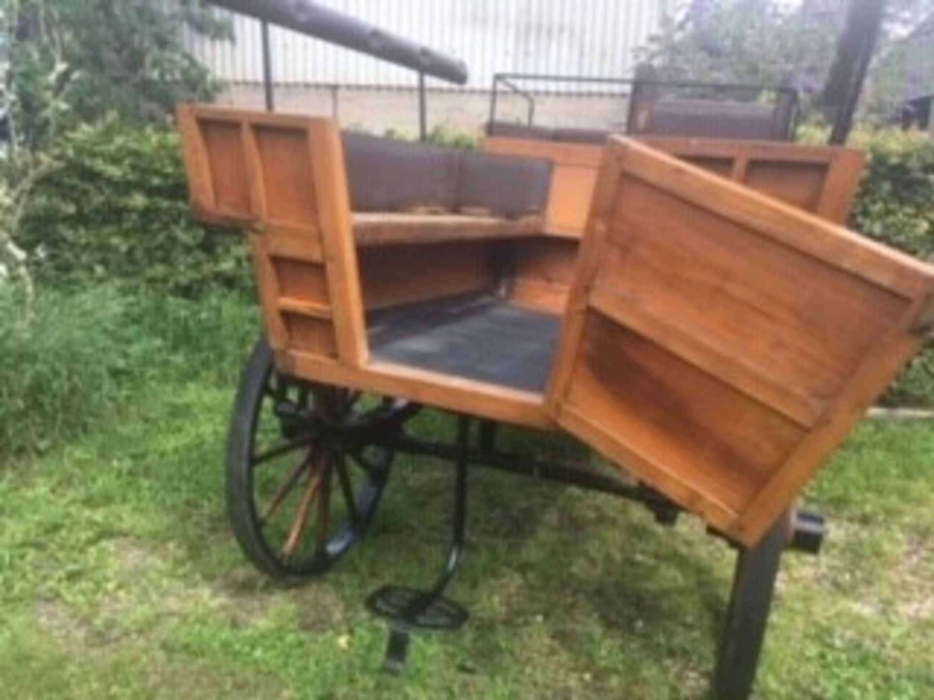 WAGONETTE believed to be of French origin, circa 1900's; to suit 13.2 pair or 15.2hh single. - Image 4 of 6