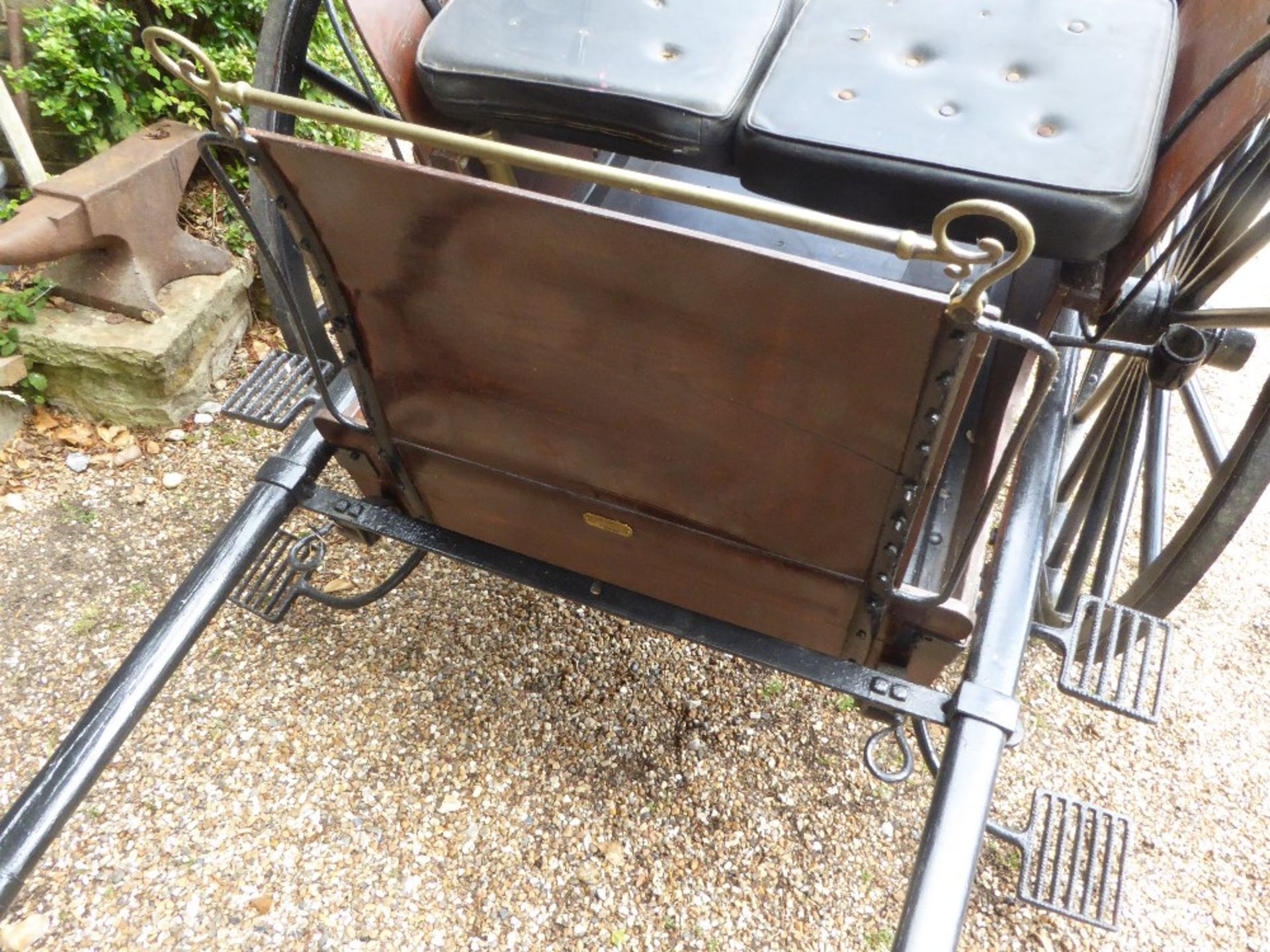 MARKET CART built by Vincents of Reading, to suit 13 to 15hh. The body is in natural varnished wood - Image 11 of 12