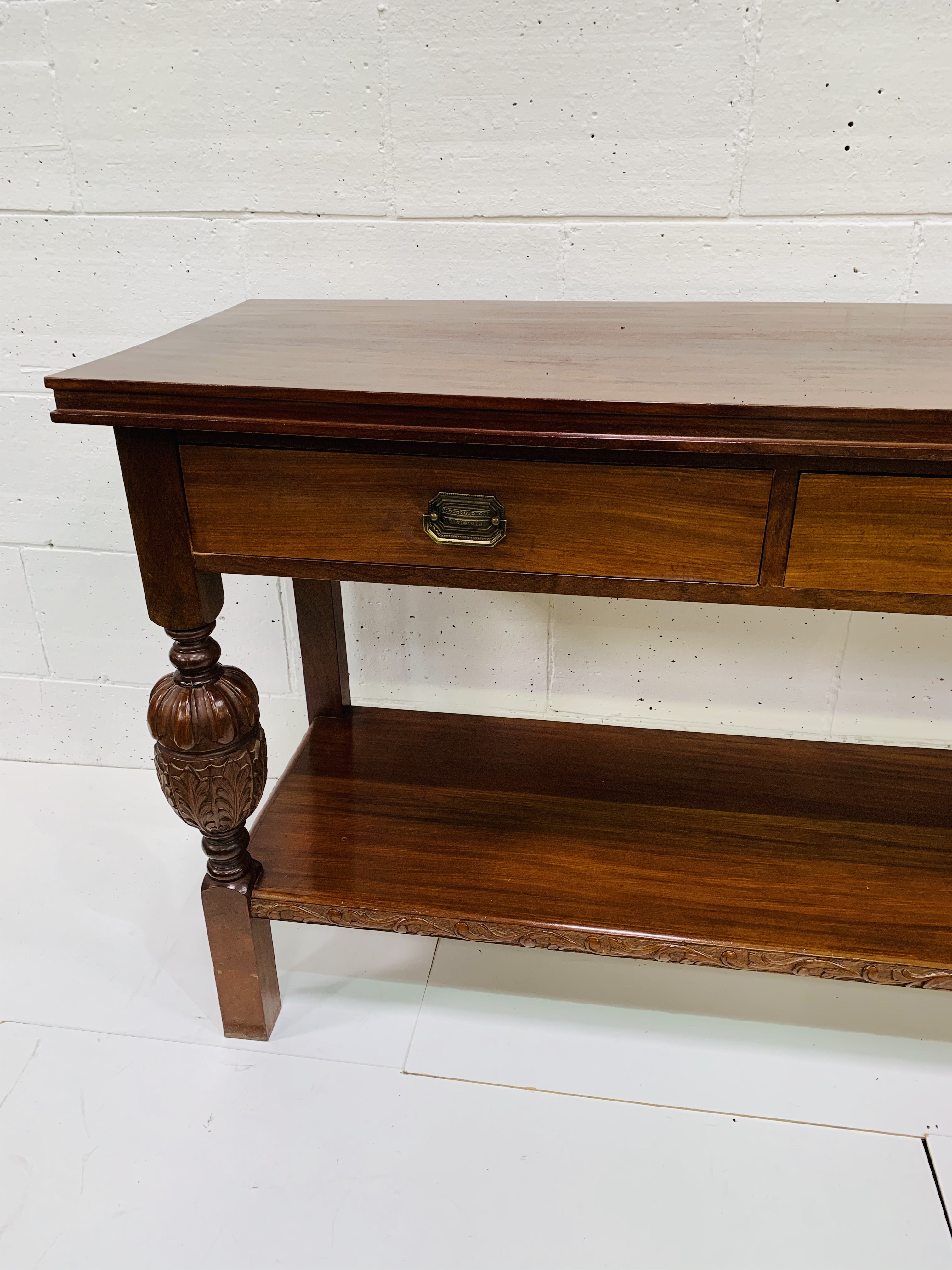 Mahogany sideboard with three frieze drawers over display shelf. - Image 2 of 4