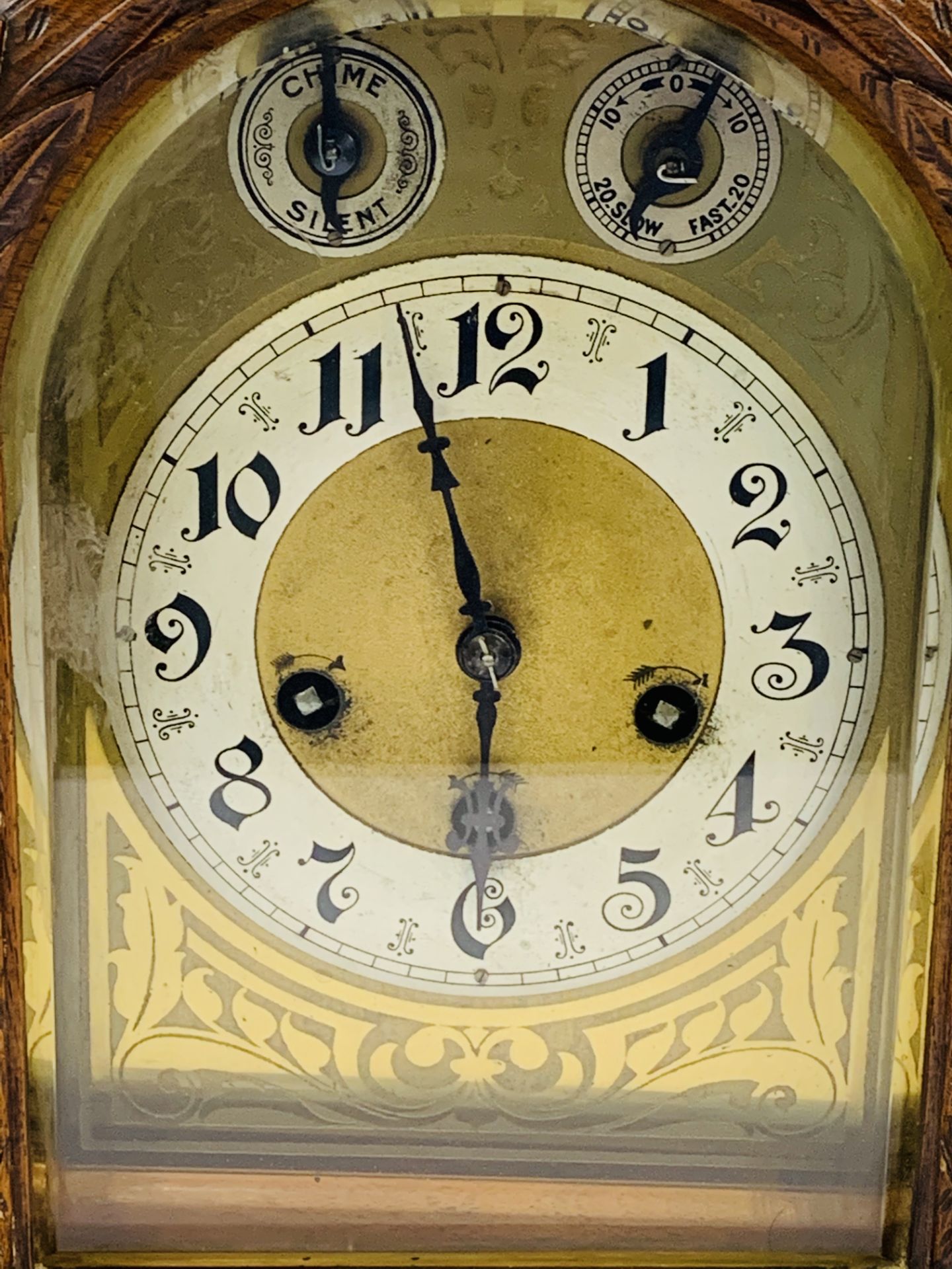 Late 19th century large Junghans oak Westminster chimes bracket clock, going order. - Image 3 of 6