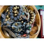 Jewellery box and contents, together with a bowl containing costume jewellery.