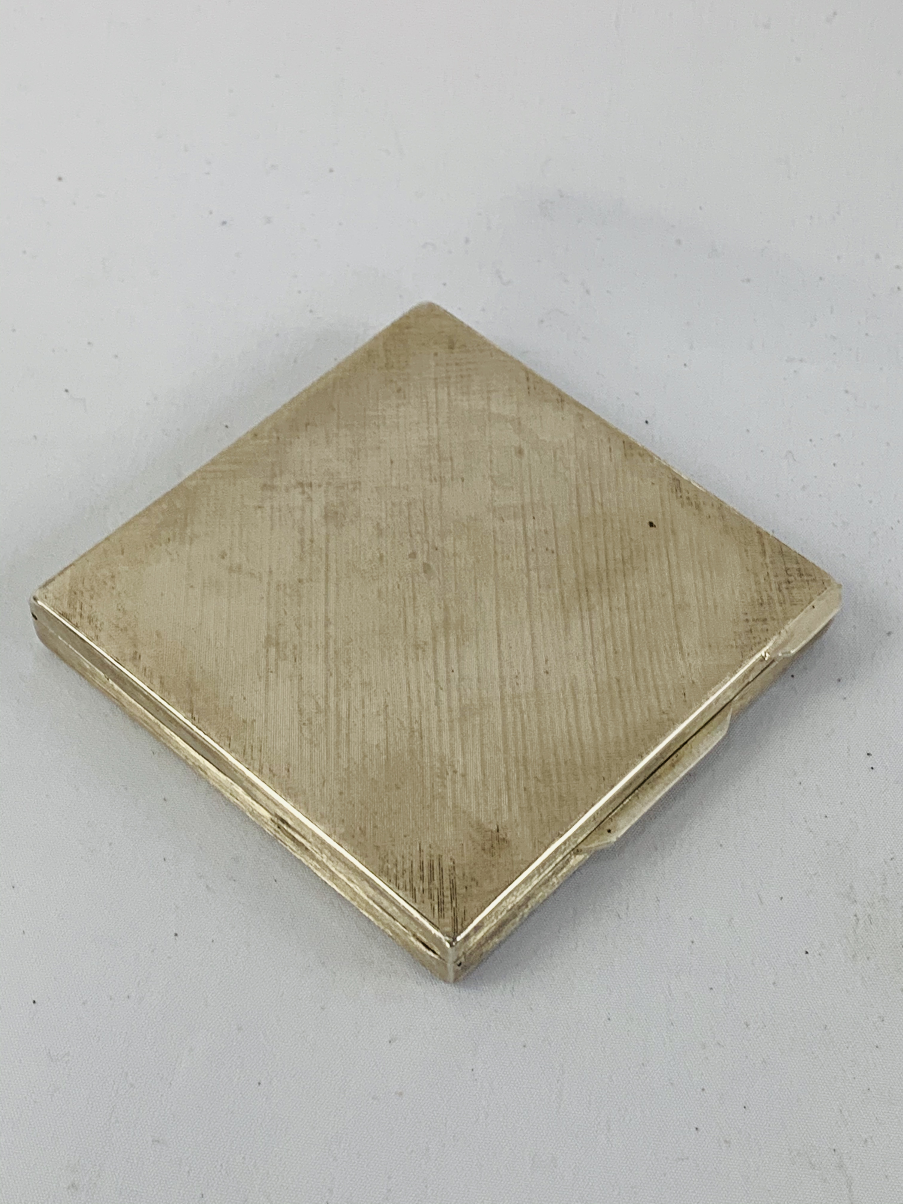 Italian 800 silver compact with 9ct gold central plaque 87gms. - Image 2 of 3