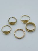 3 x 9ct gold signet rings and 2 x 9ct gold band, 11.4gms