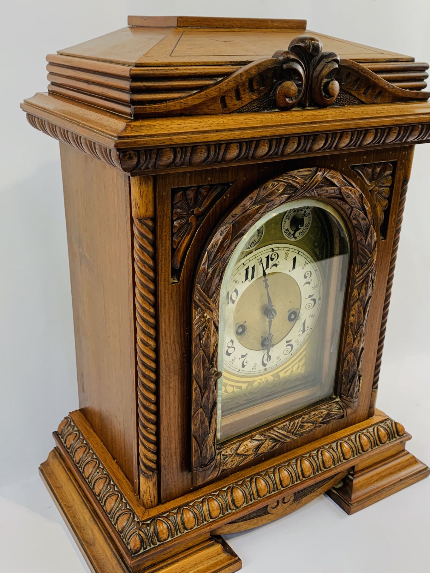 Late 19th century large Junghans oak Westminster chimes bracket clock, going order.