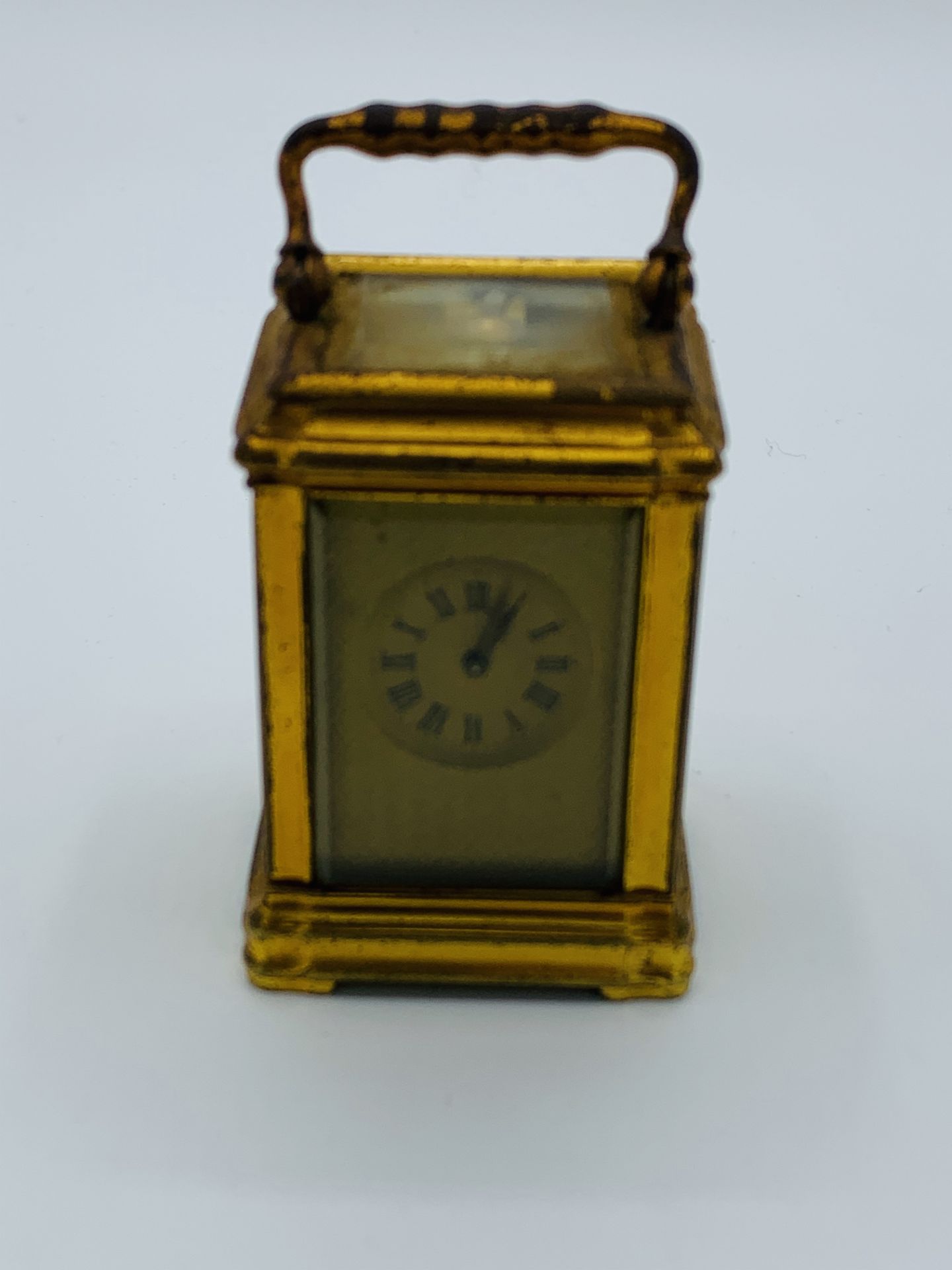 Miniature brass case carriage clock. Not going.