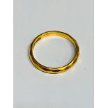 22ct gold band