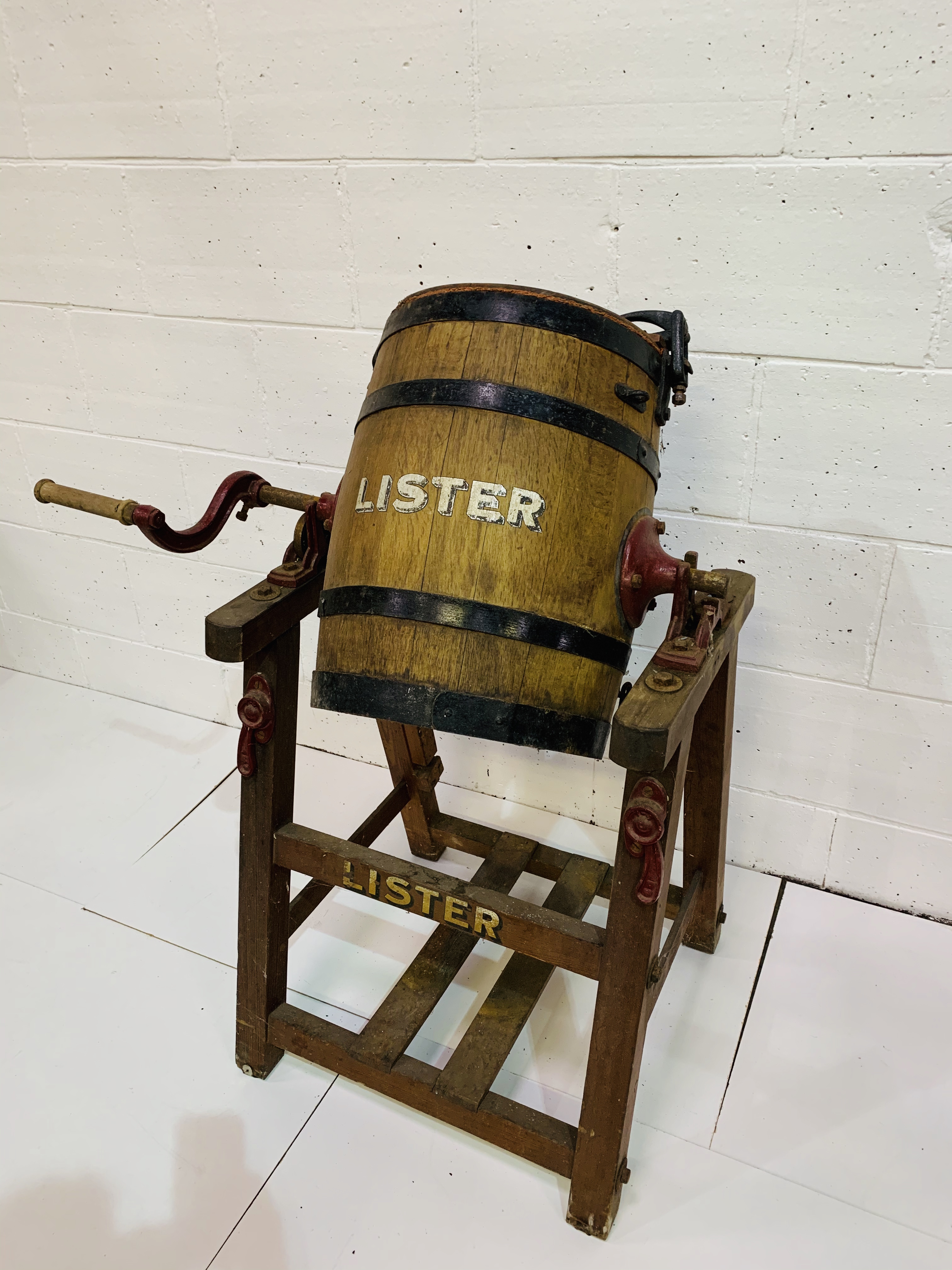 A vintage 'Lister' manual butterchurn on stand. - Image 3 of 3