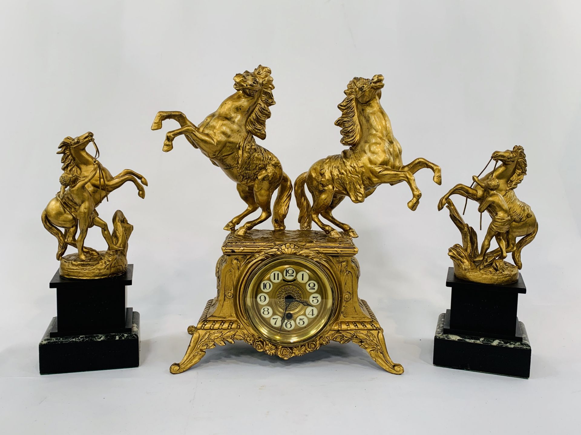 Garniture set featuring 4 Marley Horses, classic clock set. - Image 7 of 7