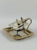 Sterling silver lidded condiment dish with integrated tray, by George, Nathan & Ridley Hayes