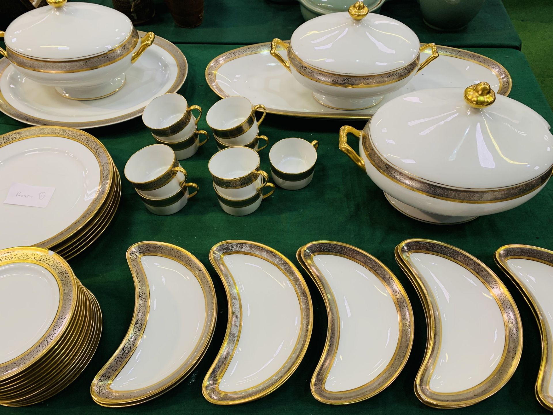 A part L. Bernardaud Limoge porcelain "Vulcan" pattern dinner service, retailed by Aspre. - Image 3 of 3