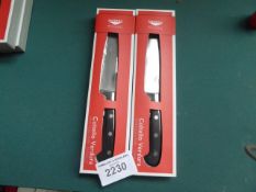 2 cooks knives