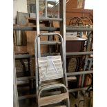 Aluminium double extending ladder plus 2 sets of steps