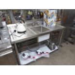 Centre bowl double drainer sink 145 x 60 x 101cms