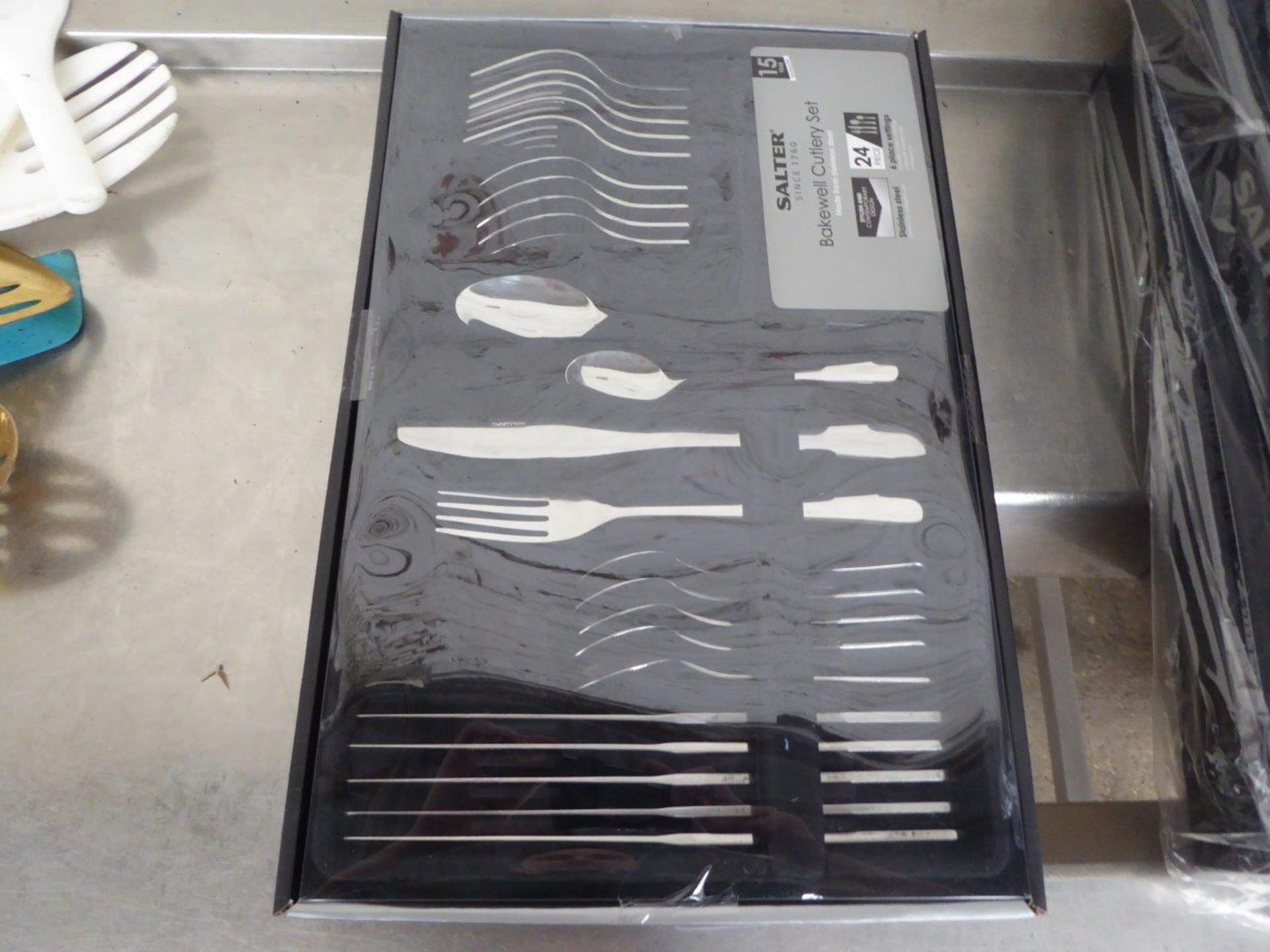 Salter 24pc cutlery set