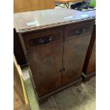 Mahogany hi-fi cabinet with lifting lid and serpentine fronted sideboard.