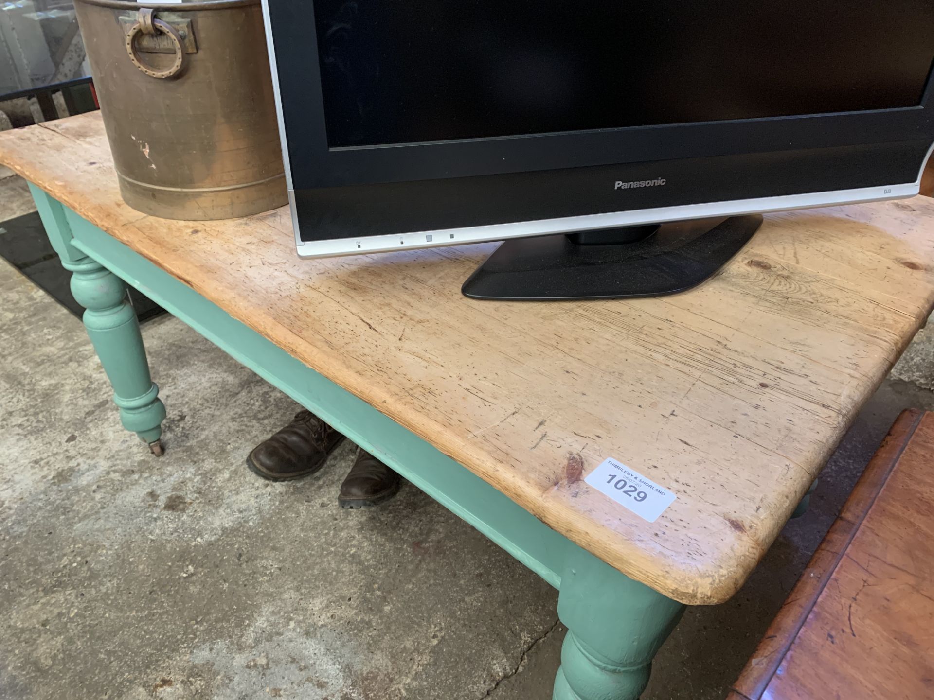 Pine kitchen table.