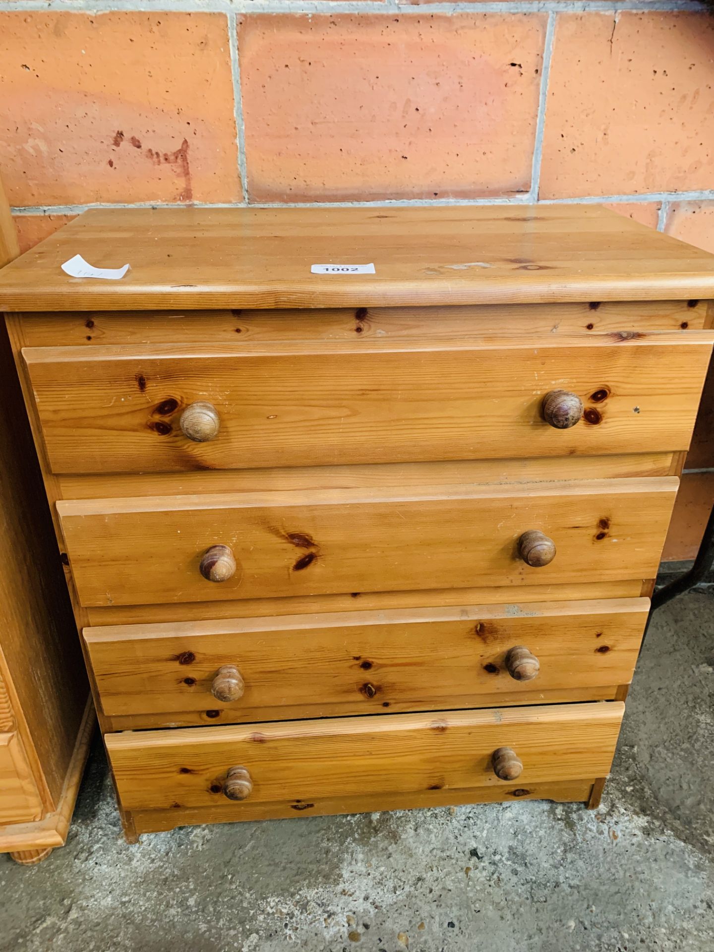 Pine wooden chest of drawers with four drawers, 76 x 43 x 84cms.