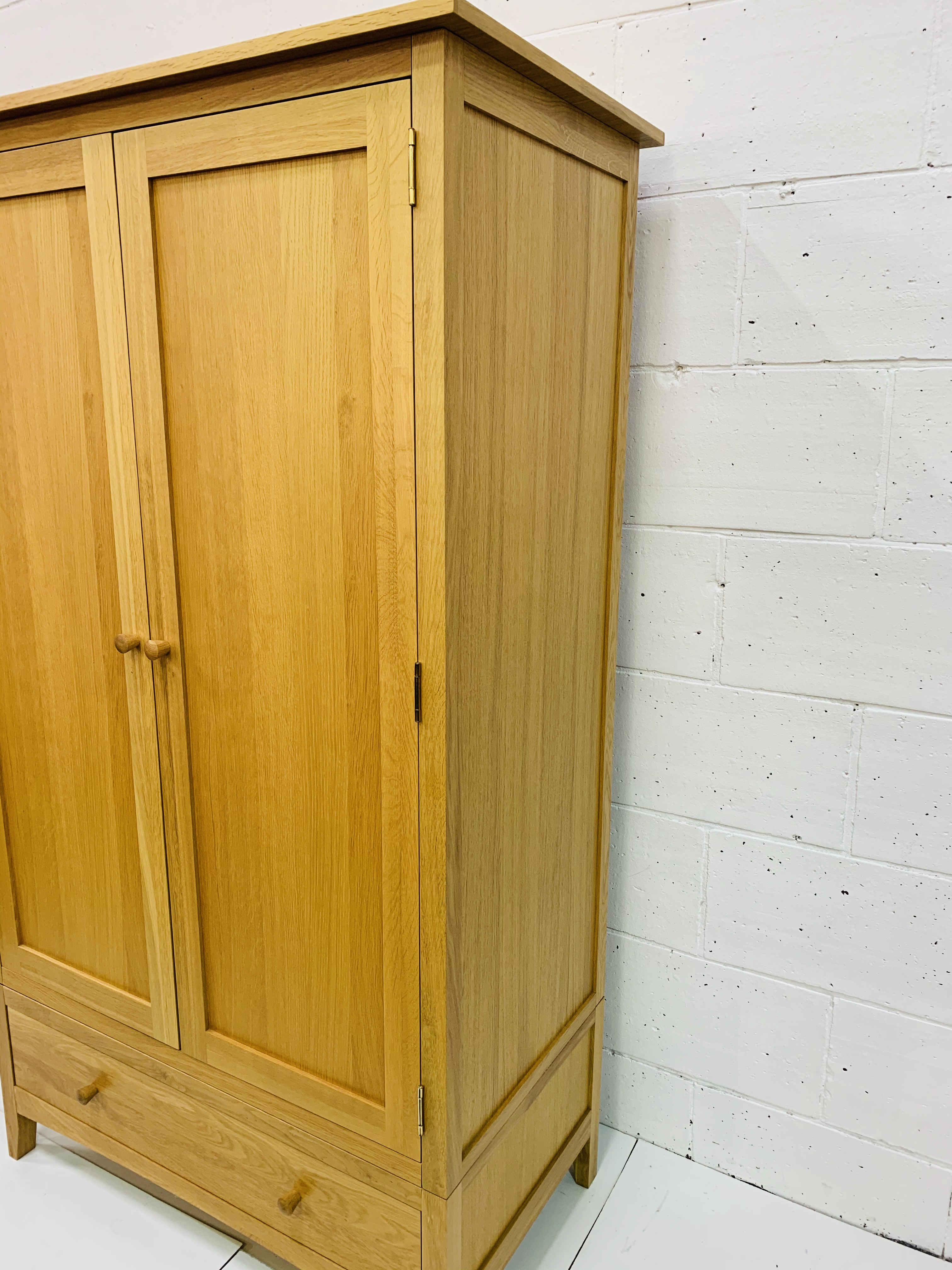 Oak double wardrobe with drawer beneath, 100 x 62 x 190cms. - Image 3 of 3