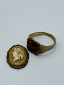 Large 9ct gold cameo ring (As Found)