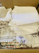 Large quantity of table linen