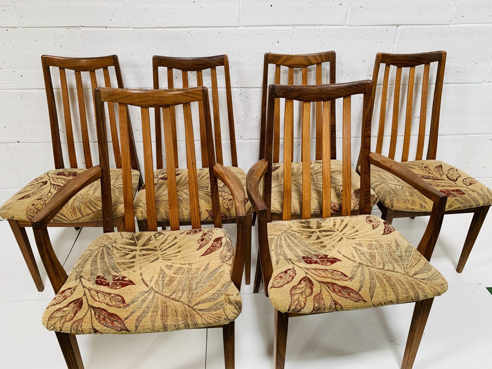 Set of 6 G-Plan chairs, including 2 carvers