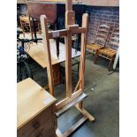 Mabef artist's easel