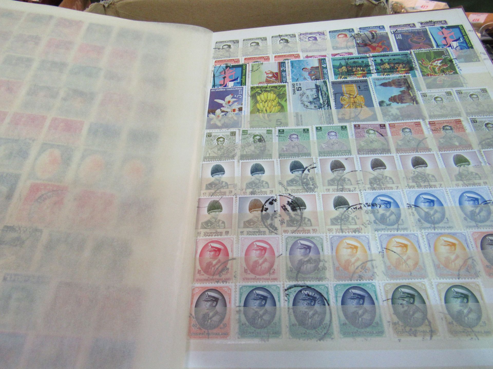 World stamps on pages and 2 stock books, 1000's of stamps. - Image 2 of 3