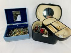 2 boxes containing a quantity of costume jewellery
