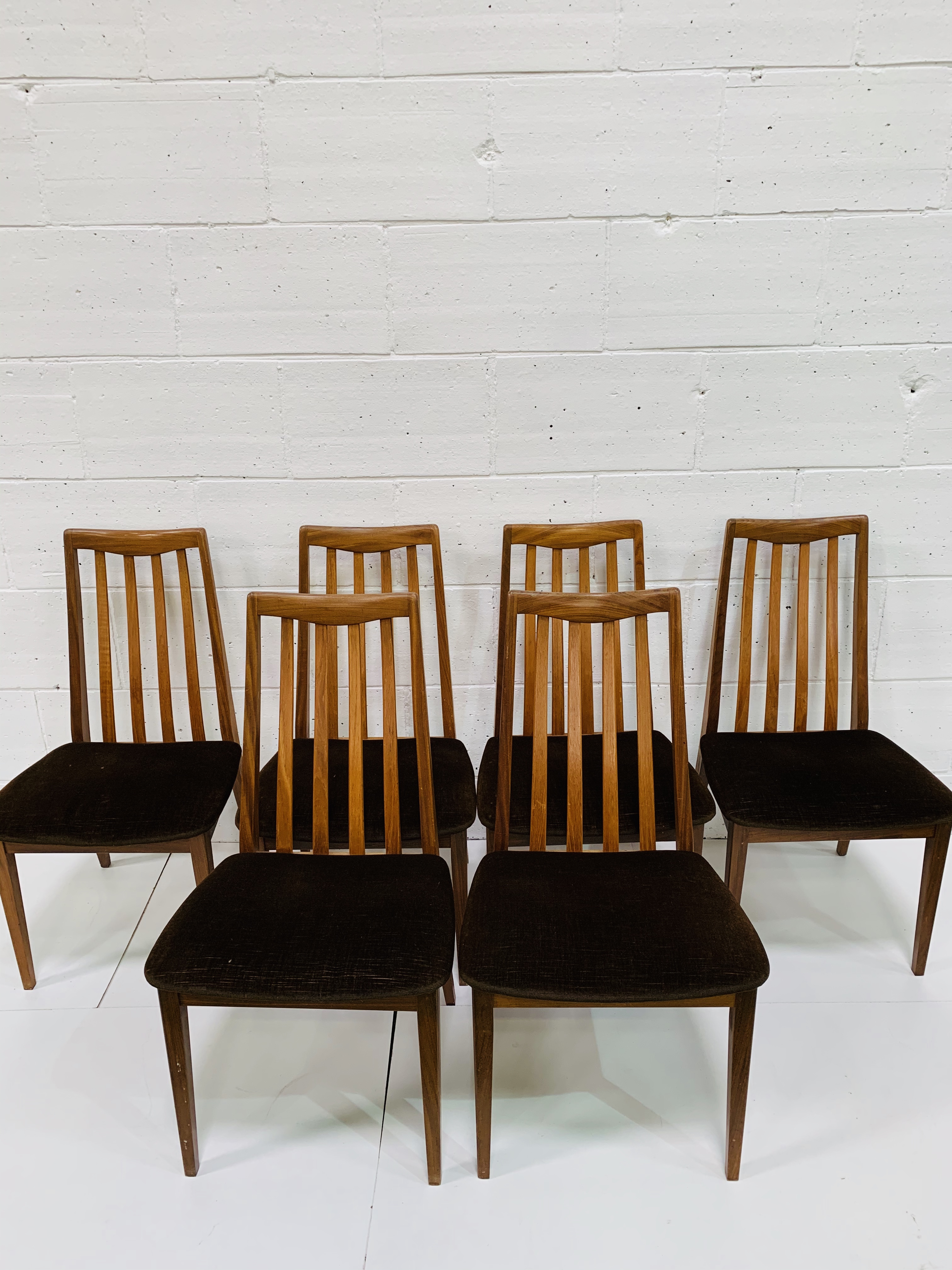 Set of 6 no. 1950's G Plan chairs with rail backs - Image 3 of 4