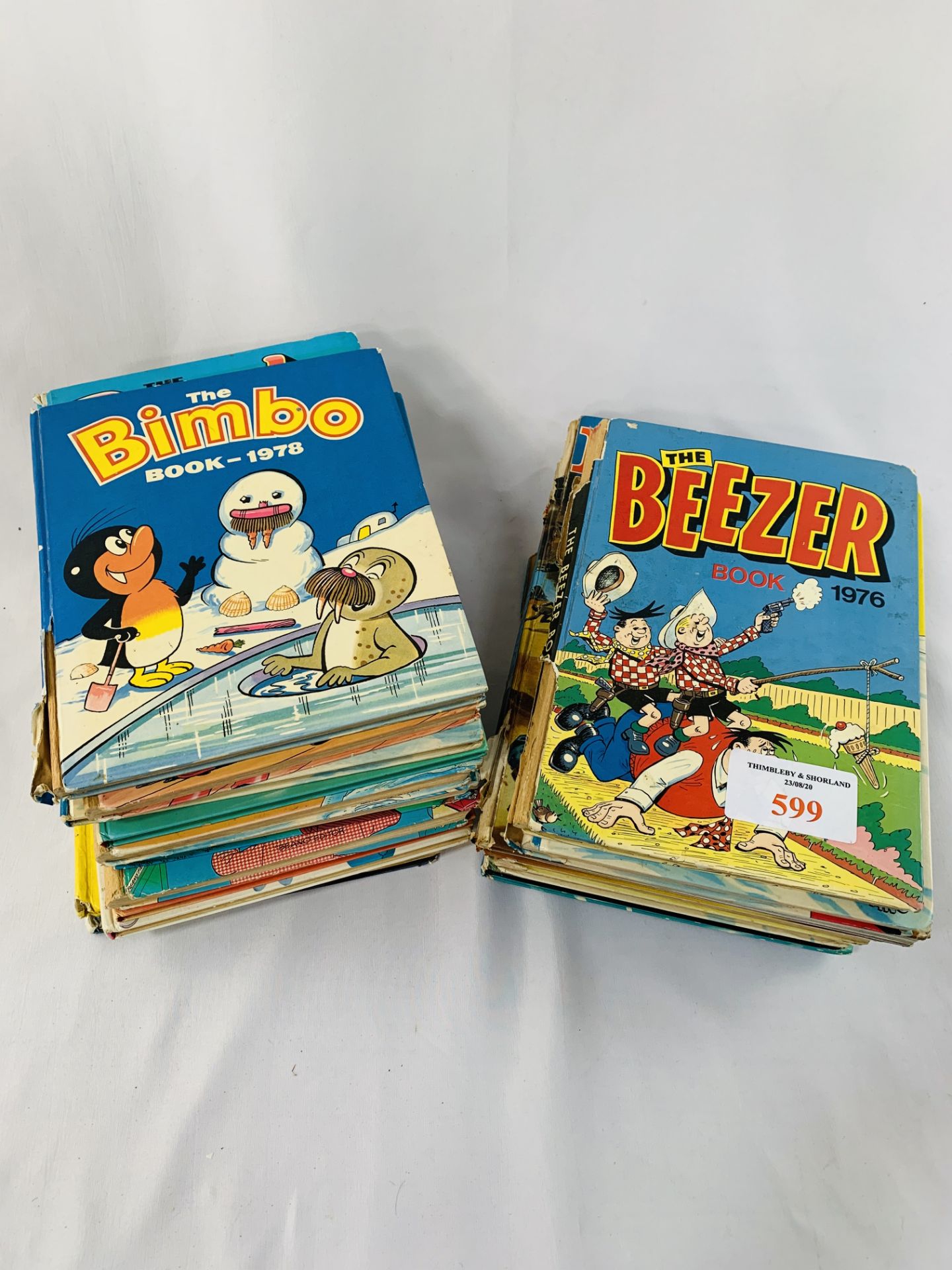 19 Children's comic and annuals from the 1970's and 1980's including Beano, Bingo and Beezer. - Image 3 of 3