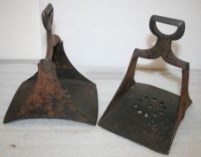 Pair of Mali stirrups