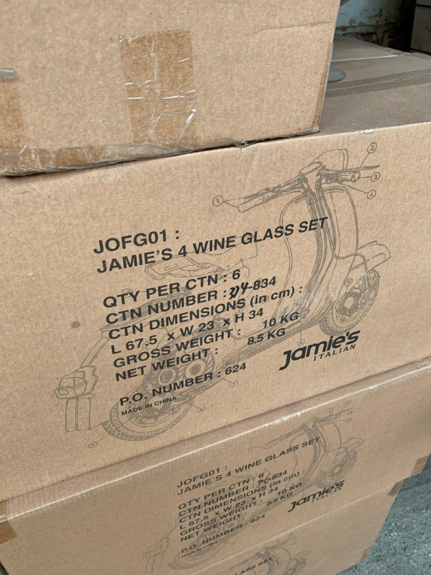 24 x Jamie Oliver wine glasses.