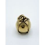 9ct gold Masonic folding orb pendant.