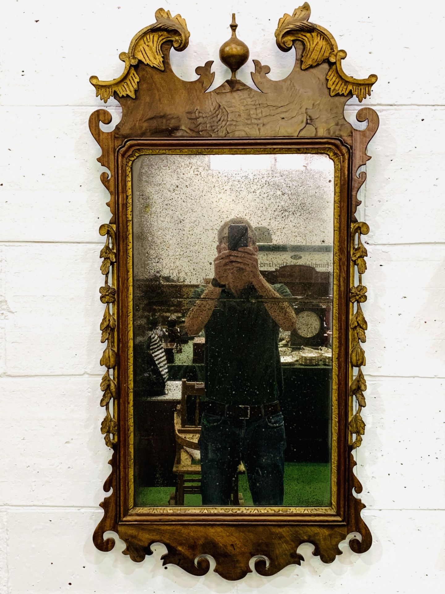 Chippendale walnut and carved gilt framed wall mirror. - Image 2 of 4