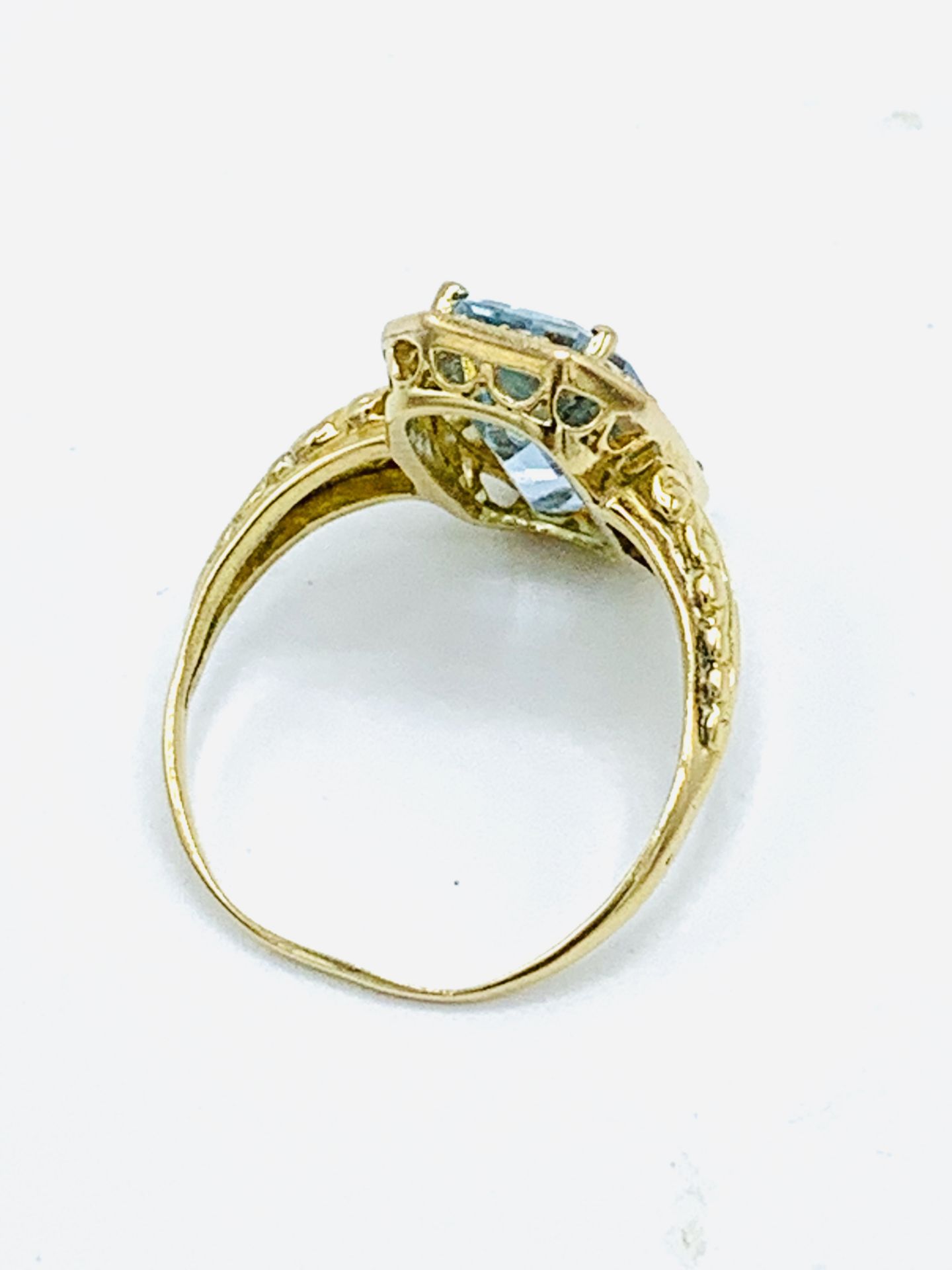 Aquamarine and diamond ring. - Image 4 of 4