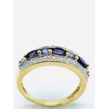 750 gold, sapphire and diamond ring, 5.7gms