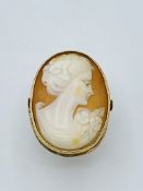 Large cameo ring, size P, cameo 24.5 x 18.5mm. Weight 6.7gms.