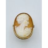 Large cameo ring, size P, cameo 24.5 x 18.5mm. Weight 6.7gms.