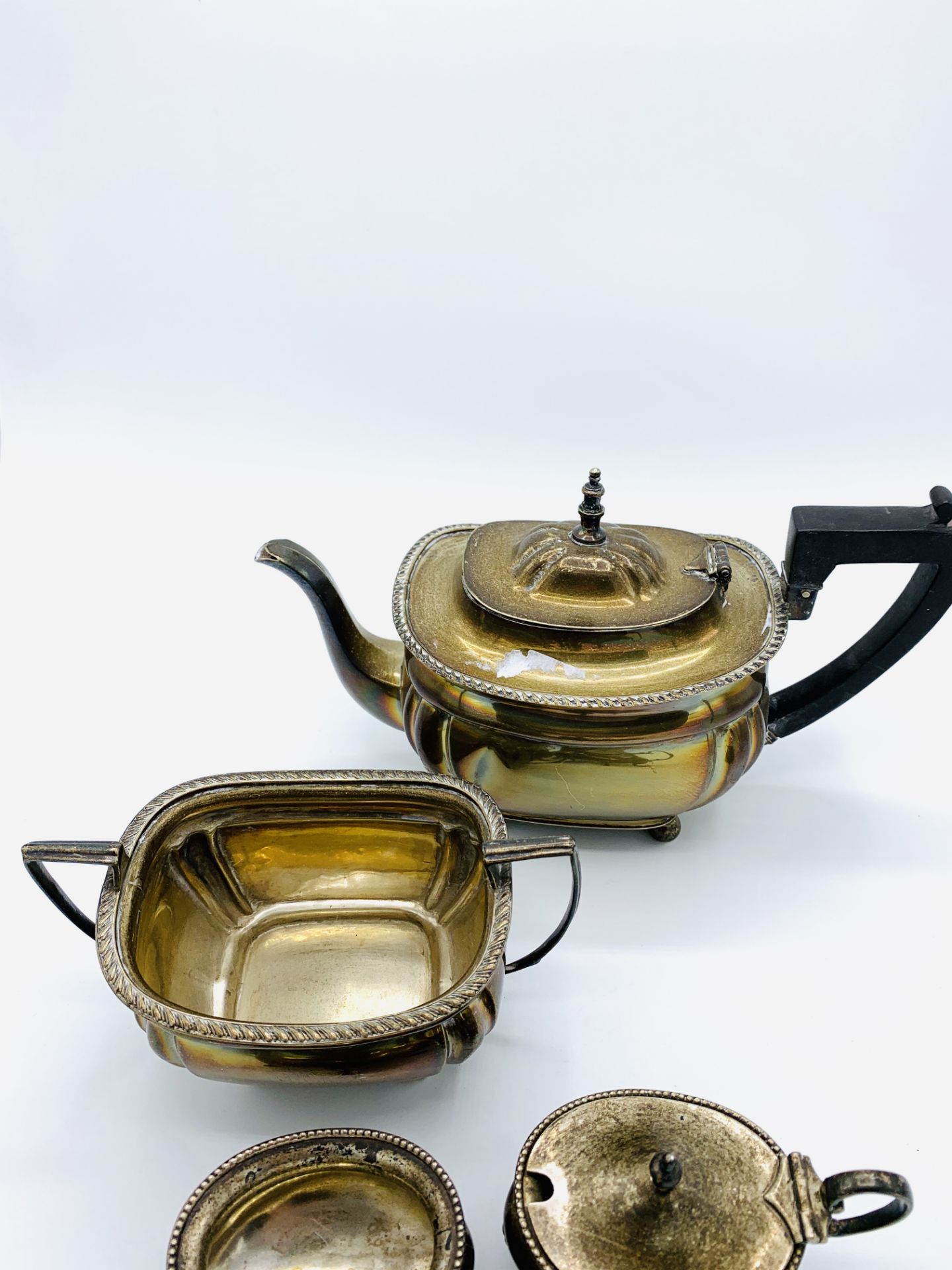 Silver teapot, sugar bowl, tea caddy, salt, mustard, and pepper pot. Gross total weight 32.87 ozt - Image 2 of 4