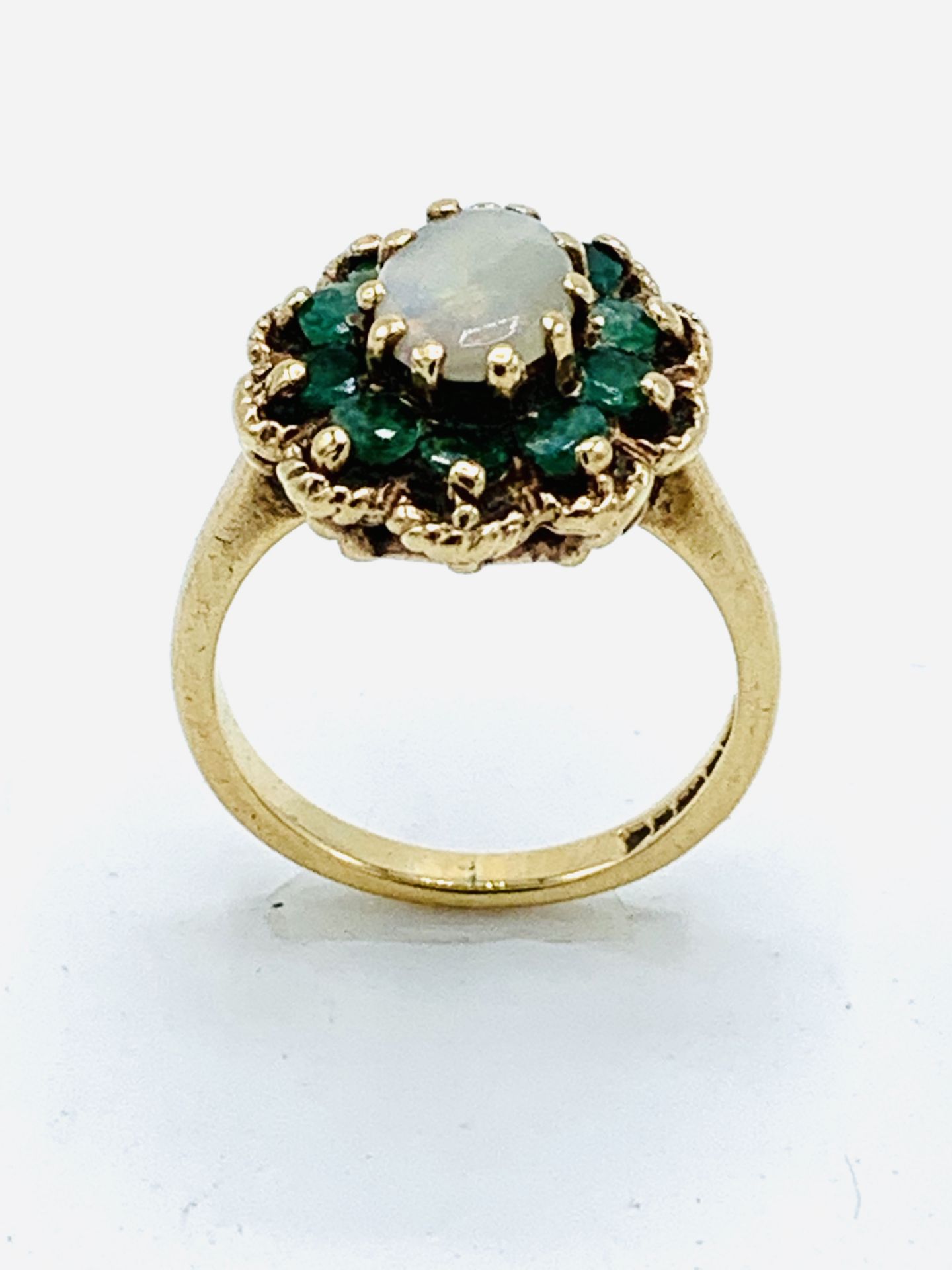 9ct gold, opal and pale green stone ring, 4.5gms - Image 4 of 5