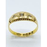 18ct gold and 3 diamond ring, 2.3gms