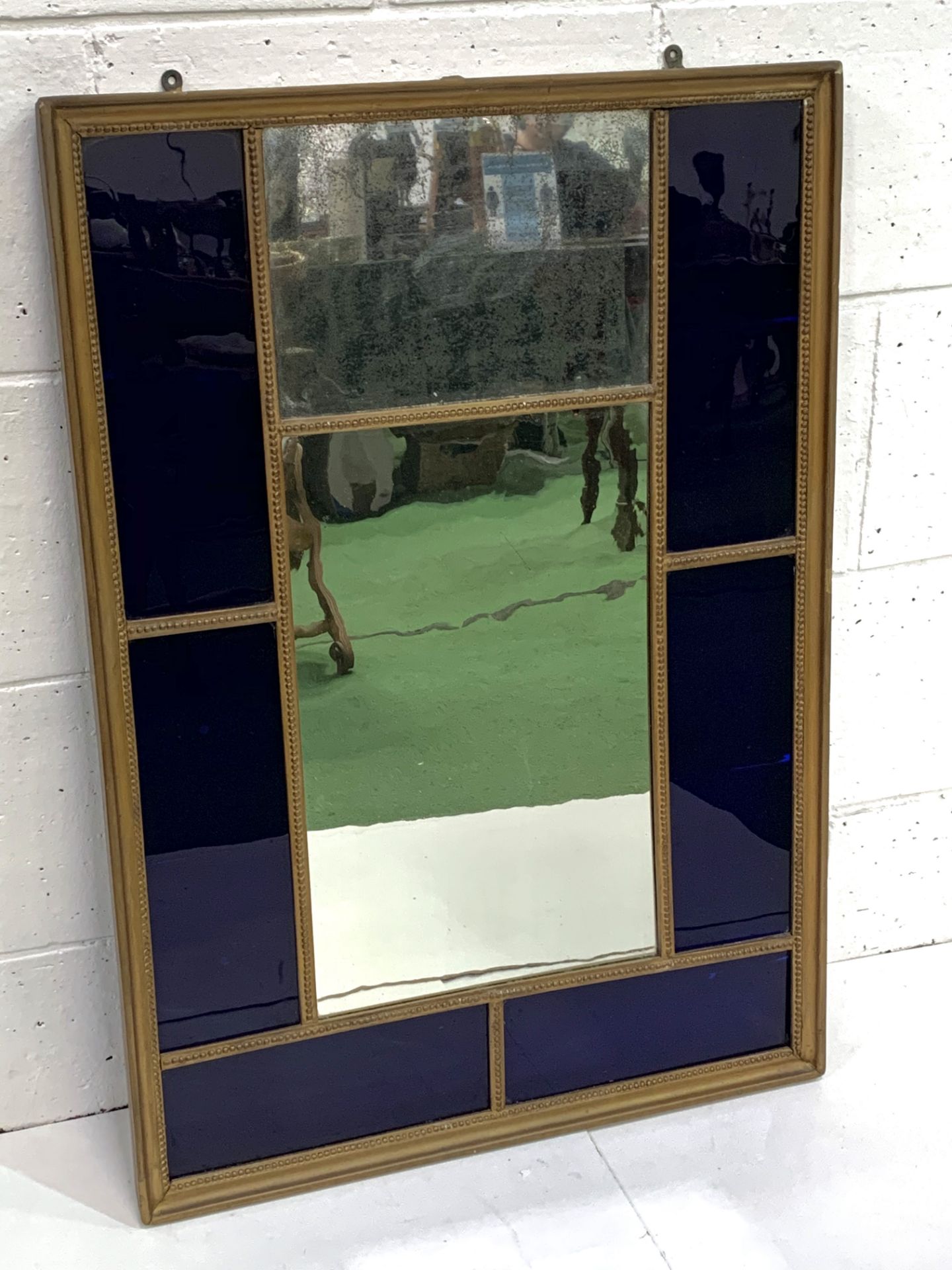 Victorian gilt framed wall mirror with blue glass surround - Image 2 of 2