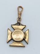 9ct gold Maltese cross style pendant/locket.